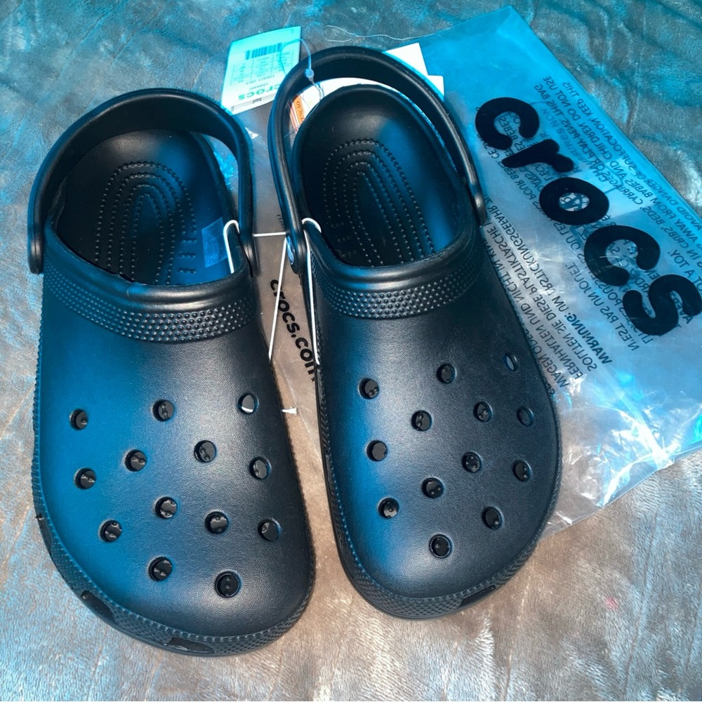 CROCS Classic Black Size 10Men/12Women - Picture 4 of 6